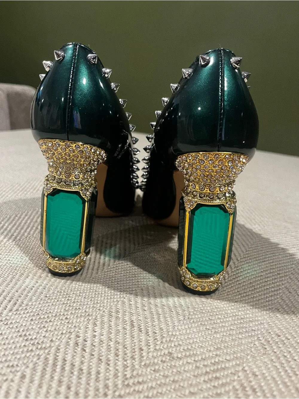 FSJ Women's Dark Green Pointed-Toe Studded Pumps